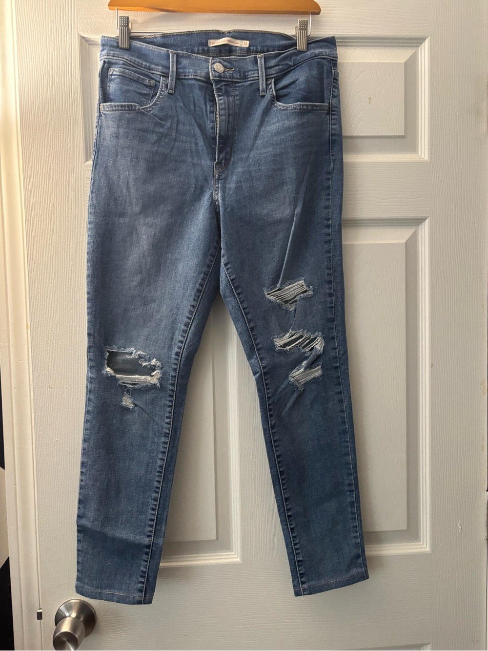 Levi's Blue Ripped Skinny Jeans